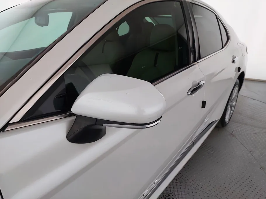 2019 Toyota Camry  Grande 