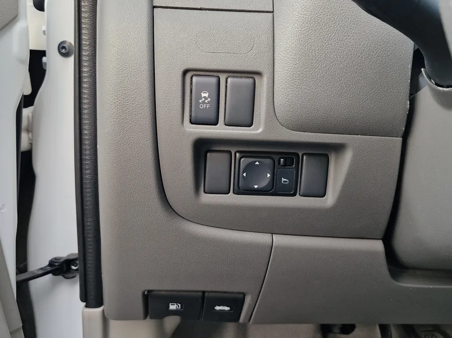 2023 Nissan Sunny Classic 