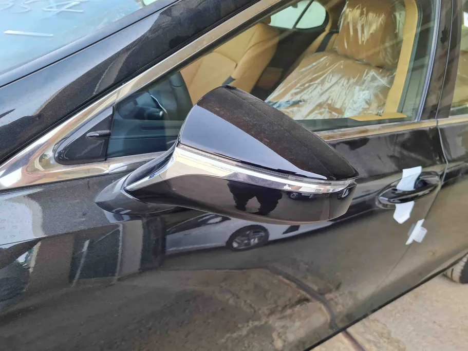 2025 Lexus ES 300 AH Hybrid  