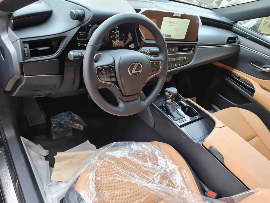 2025 Lexus ES 300 AH Hybrid  