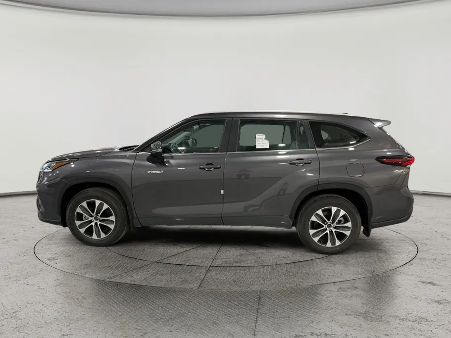2024 Toyota Highlander GLE 