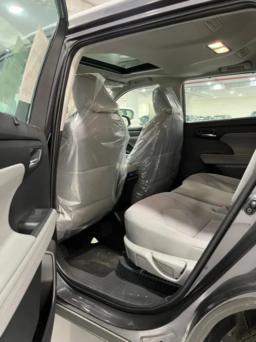 2024 Toyota Highlander GLE 