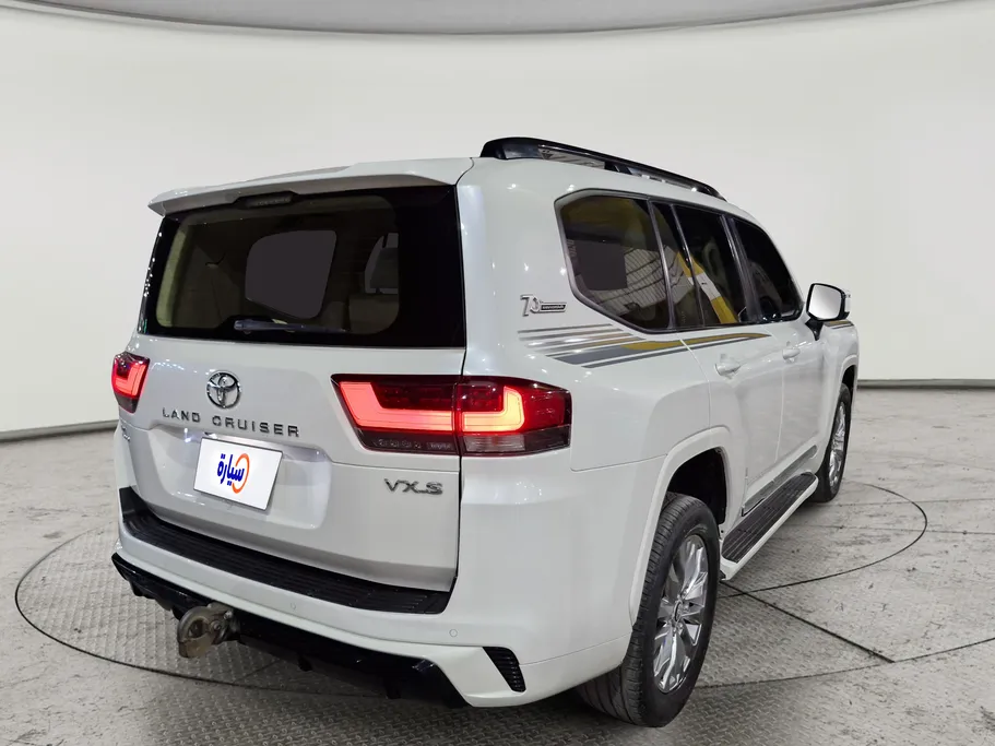 2022 Toyota Land Cruiser VXS 