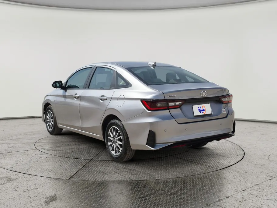 2023 Toyota Yaris  Y 