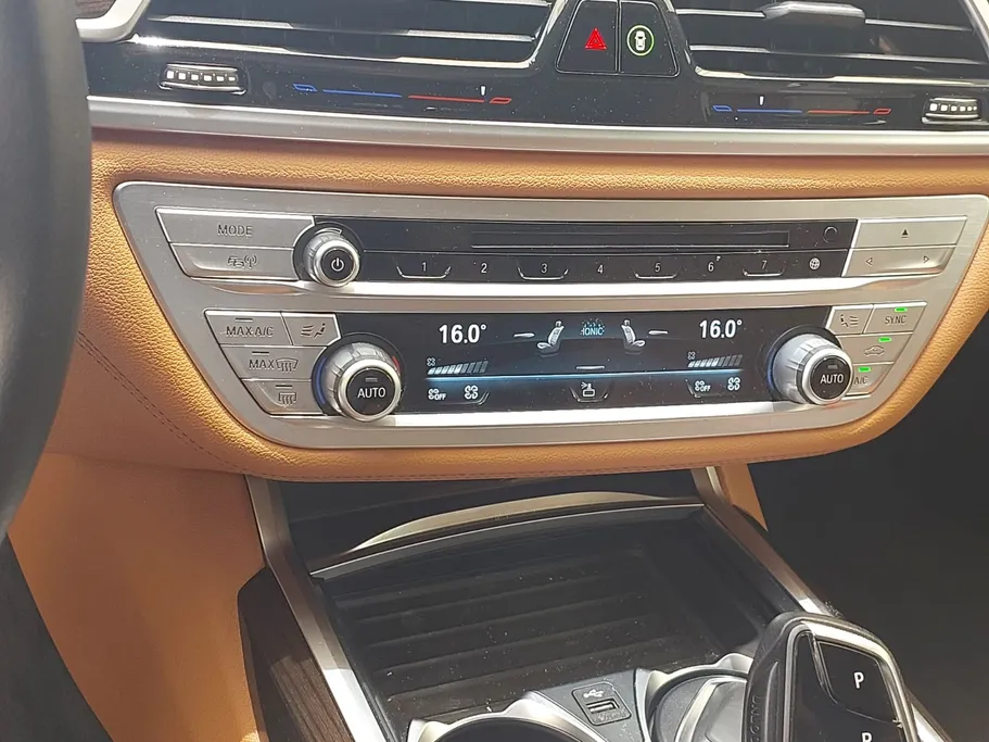 2022 BMW 7 Series 730Li 
