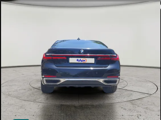 2022 BMW 7 Series 730Li 