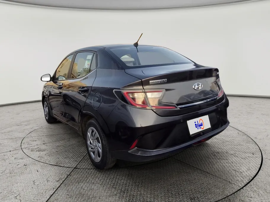 هيونداي Grand i10 سمارت 2023 