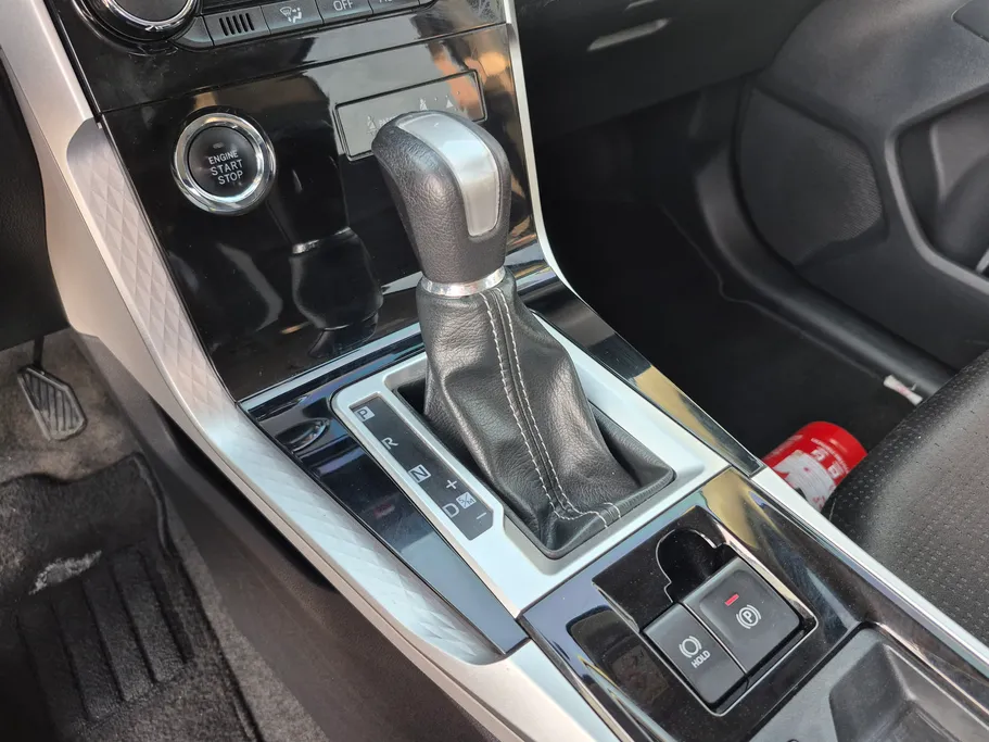 2024 Toyota Veloz GLX 