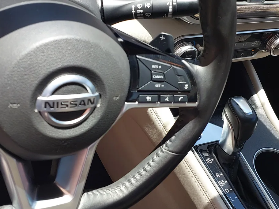 2020 Nissan Altima SL 