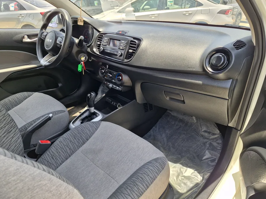 2024 Kia Pegas LX 