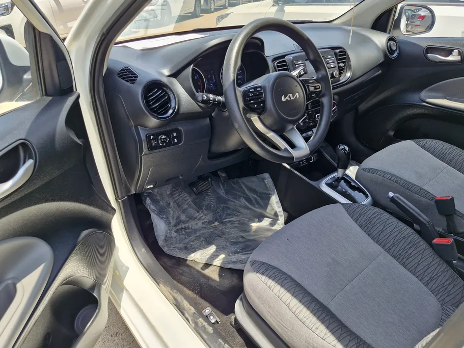 2024 Kia Pegas LX 