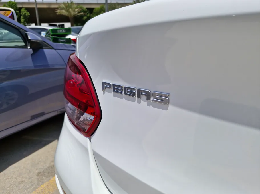 2024 Kia Pegas LX 