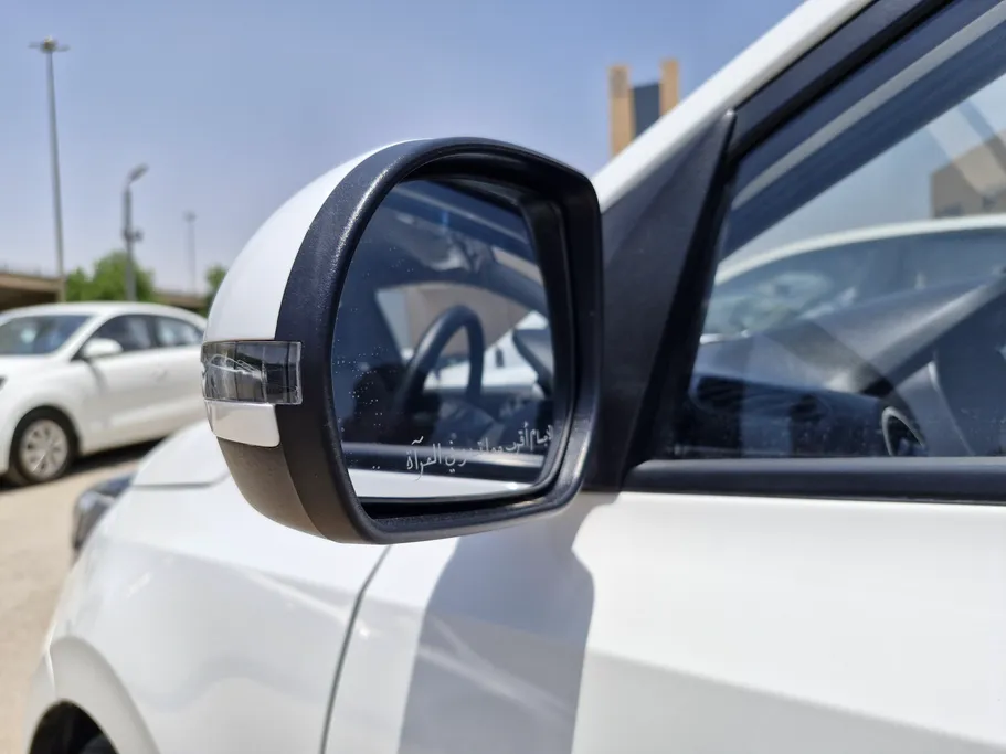 2024 Kia Pegas LX 