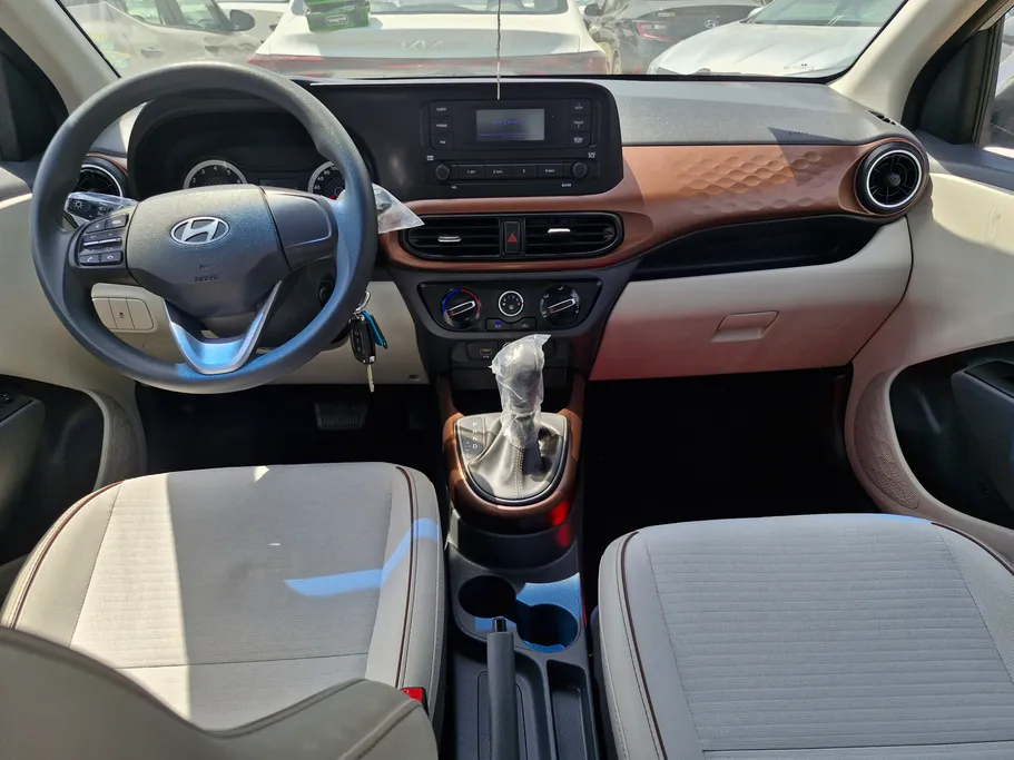 هيونداي Grand i10 فلييت 2024 