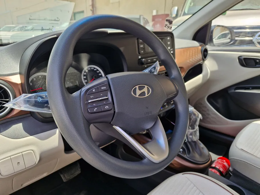 2024 Hyundai Grand i10 Fleet 