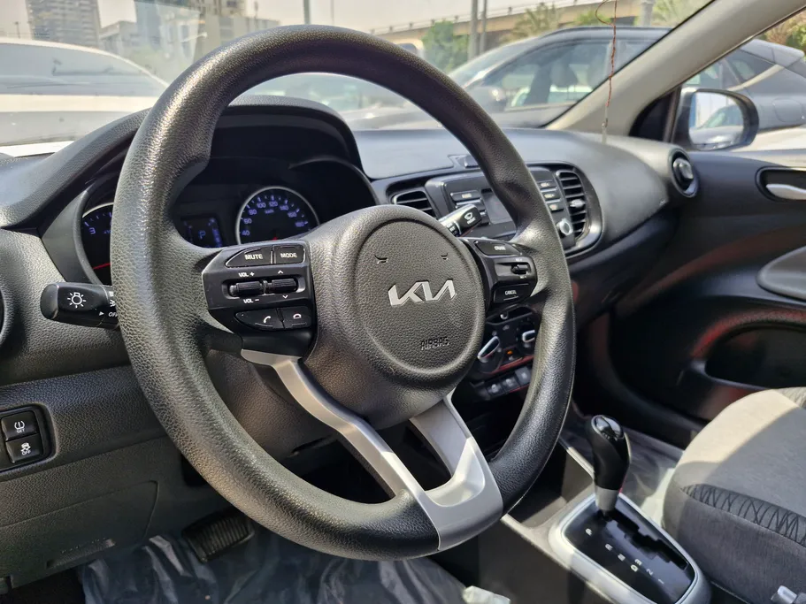 2024 Kia Pegas LX 