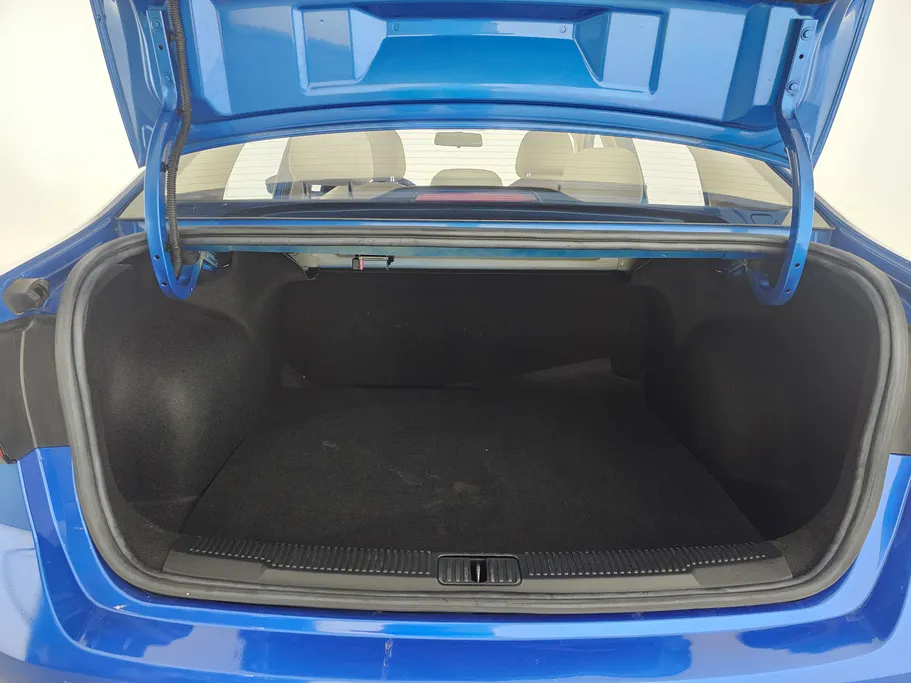 2022 MG 5 COM 