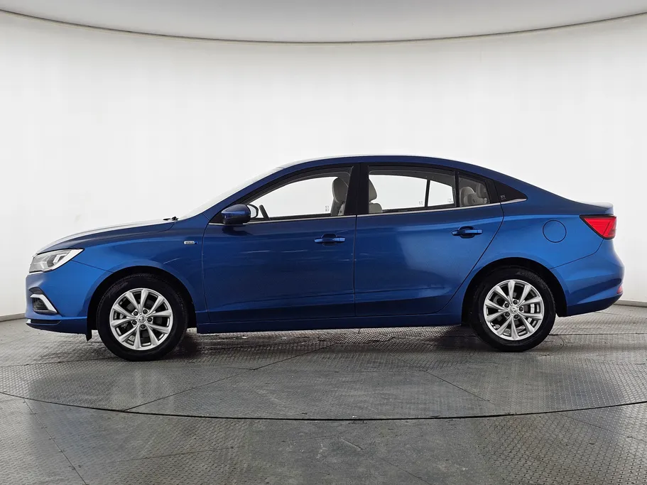 2022 MG 5 COM 
