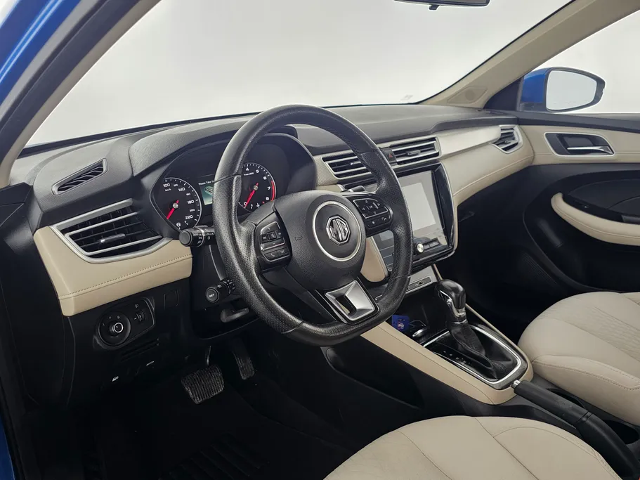 2022 MG 5 COM 