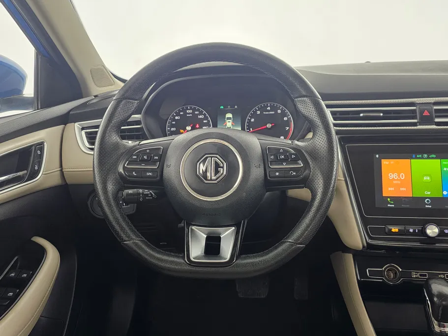 2022 MG 5 COM 