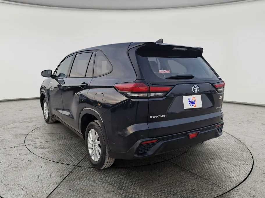 2024 Toyota Innova GL HEV 