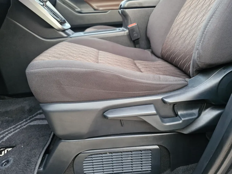 2024 Toyota Innova GL HEV 