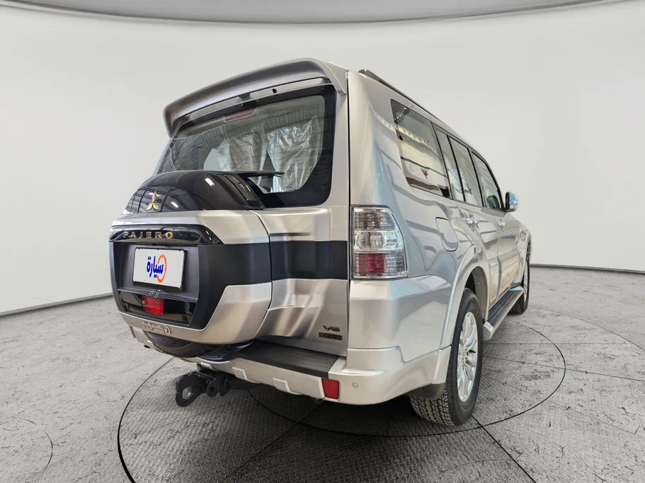 ميتسوبيشي باجيرو GLS 5Doors 2022 