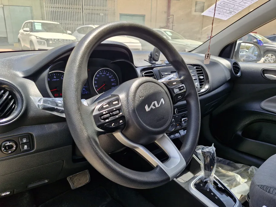 2023 Kia Pegas LX 