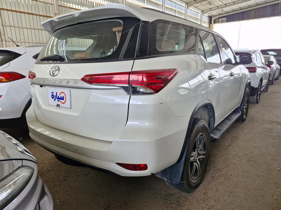 2022 Toyota Fortuner GX2 4x4 