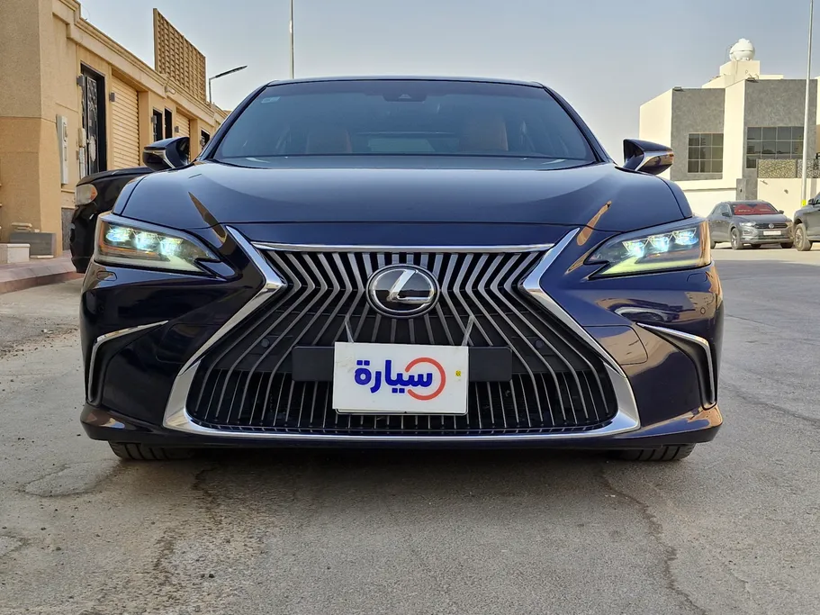 2020 Lexus ES 250 