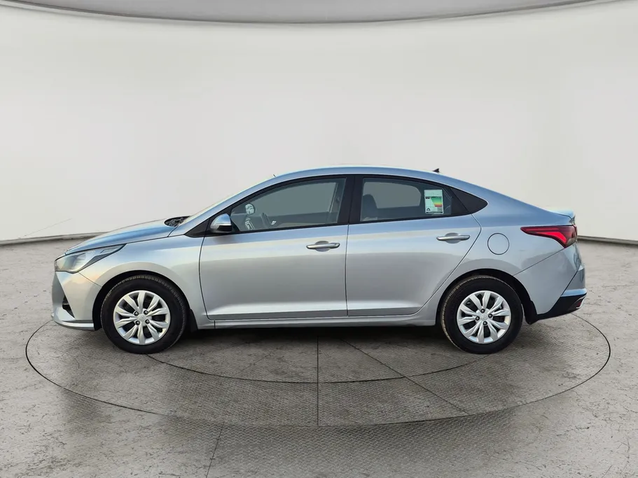 2022 Hyundai Accent Smart 