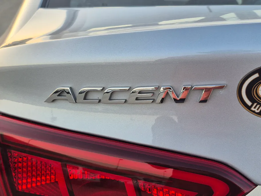 2022 Hyundai Accent Smart 