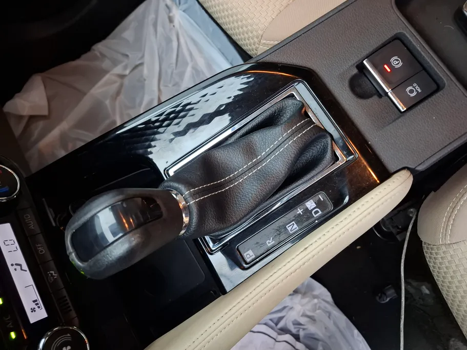 2023 Toyota Yaris  YX 