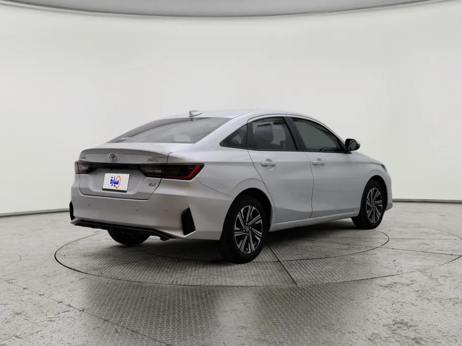 2023 Toyota Yaris  YX 