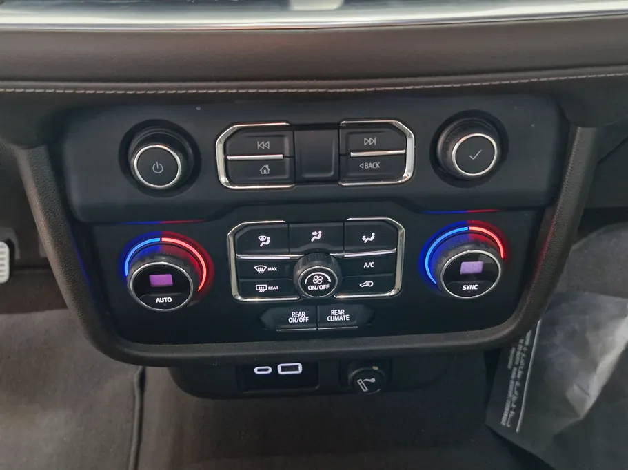 2022 Chevrolet Tahoe LS 