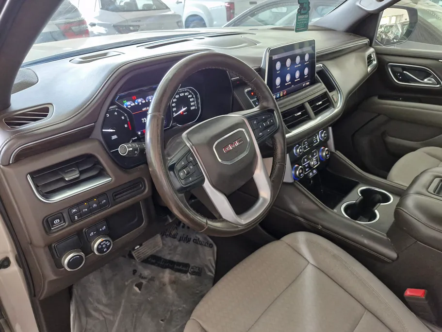 2021 GMC Yukon SLE 