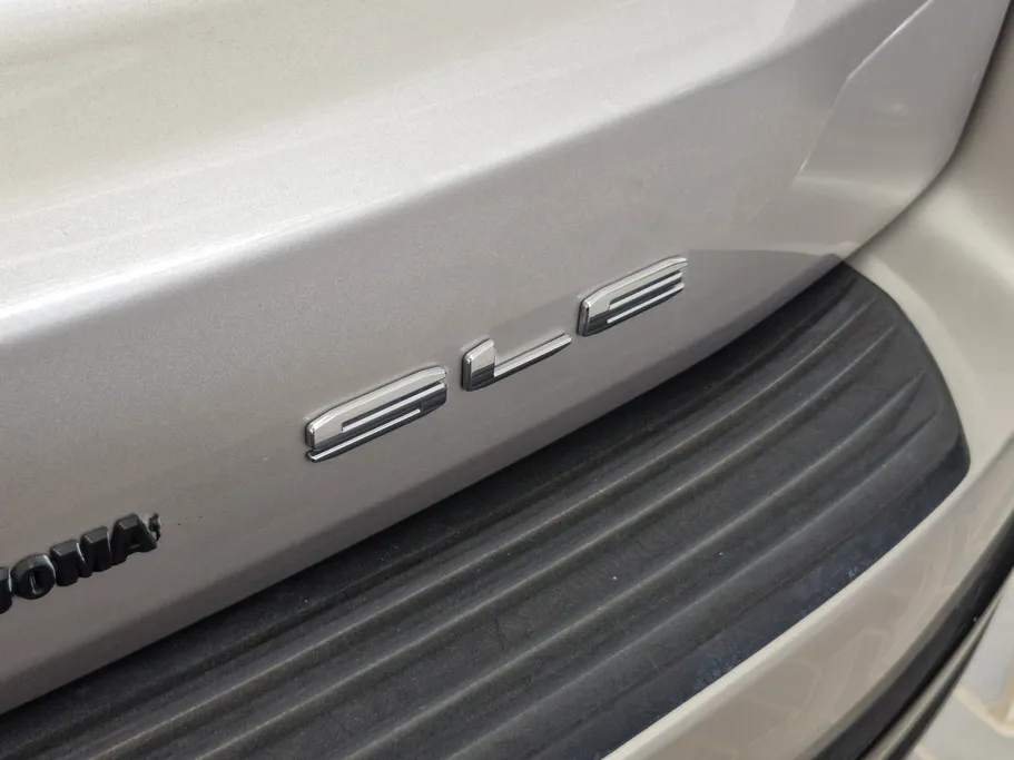2021 GMC Yukon SLE 