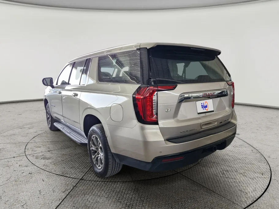 2021 GMC Yukon SLE 