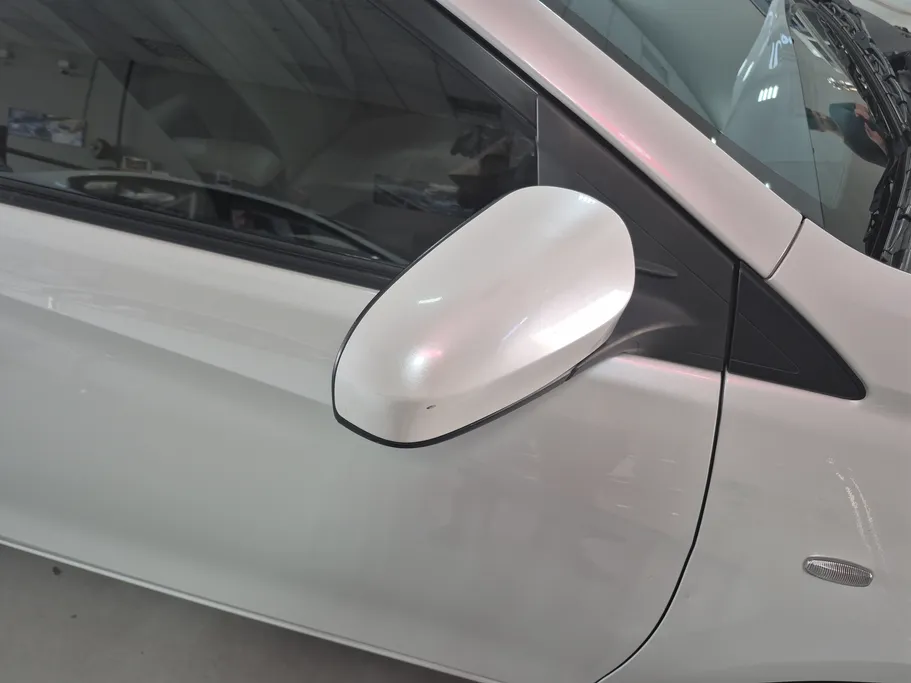 2022 Toyota Yaris  Y 