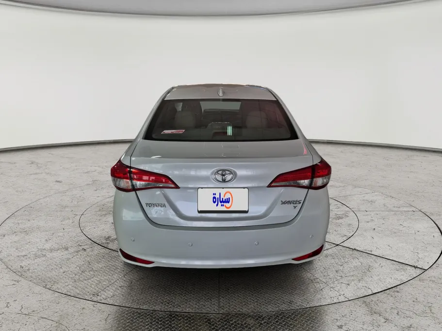 2022 Toyota Yaris  Y 