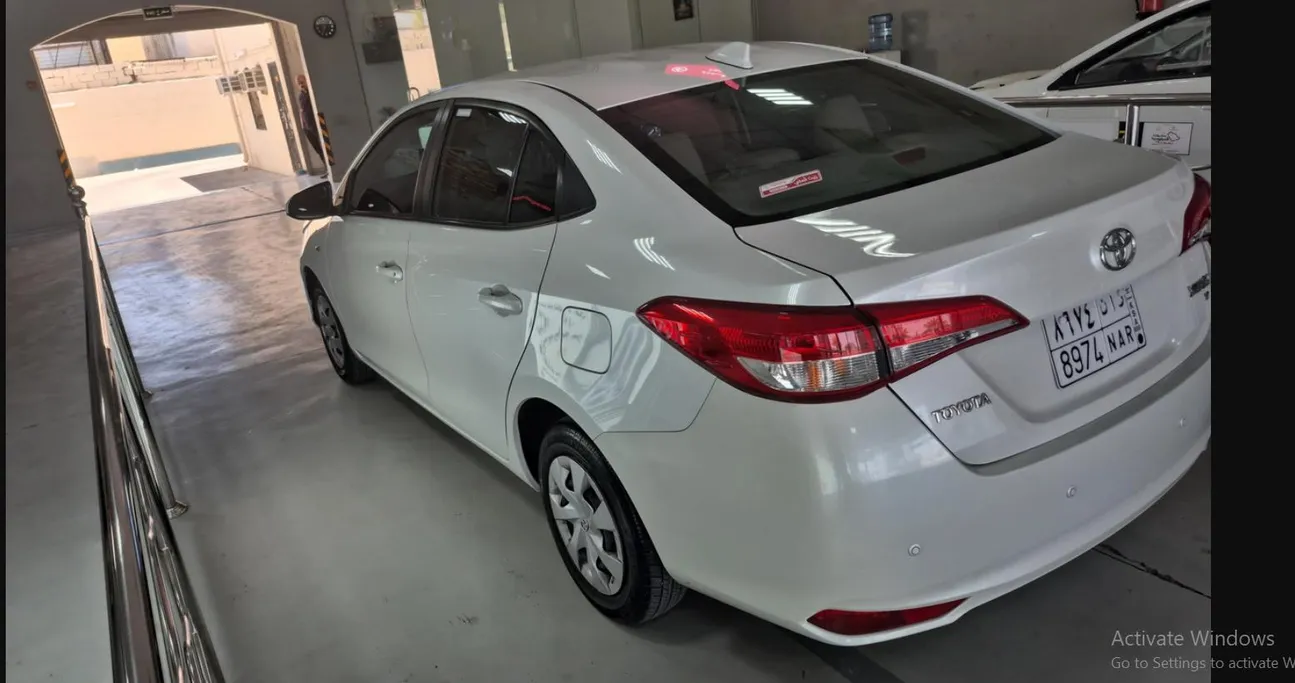2022 Toyota Yaris  Y 