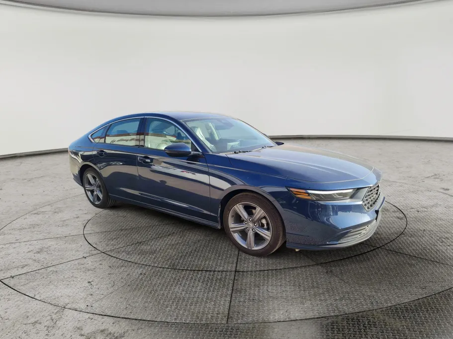 2025 Honda Accord EX 