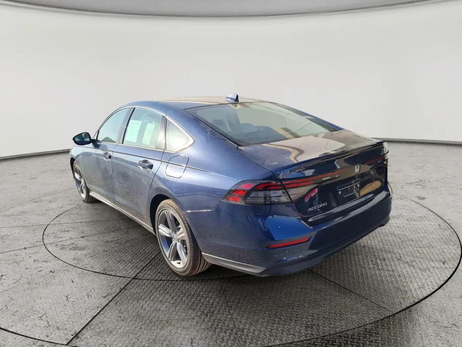 2025 Honda Accord EX 