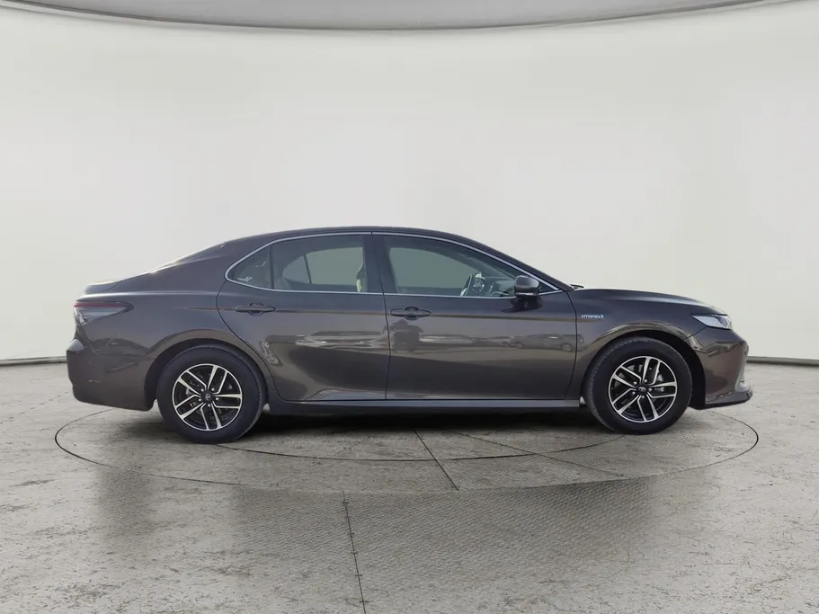 2023 Toyota Camry  LE HEV 