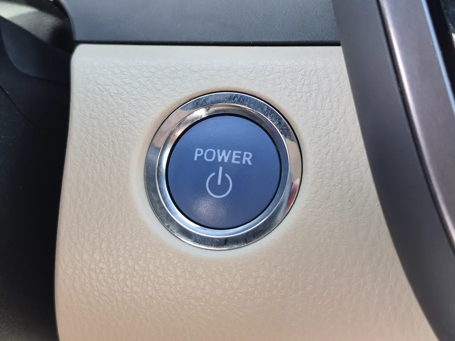 2023 Toyota Camry  LE HEV 