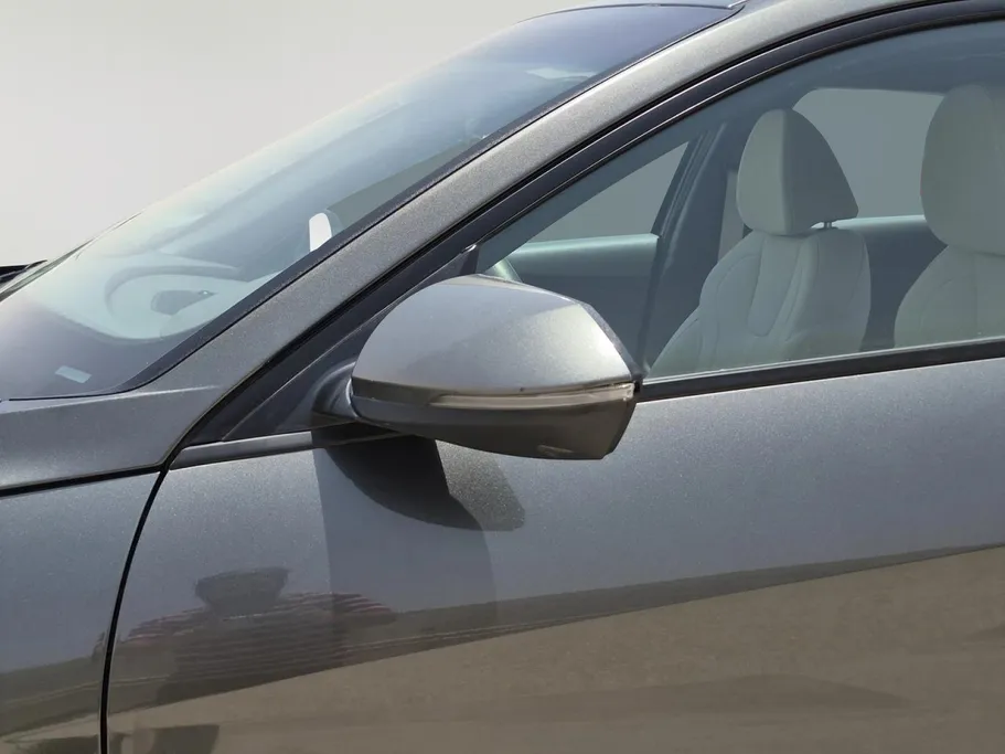 2023 Hyundai Elantra Smart 
