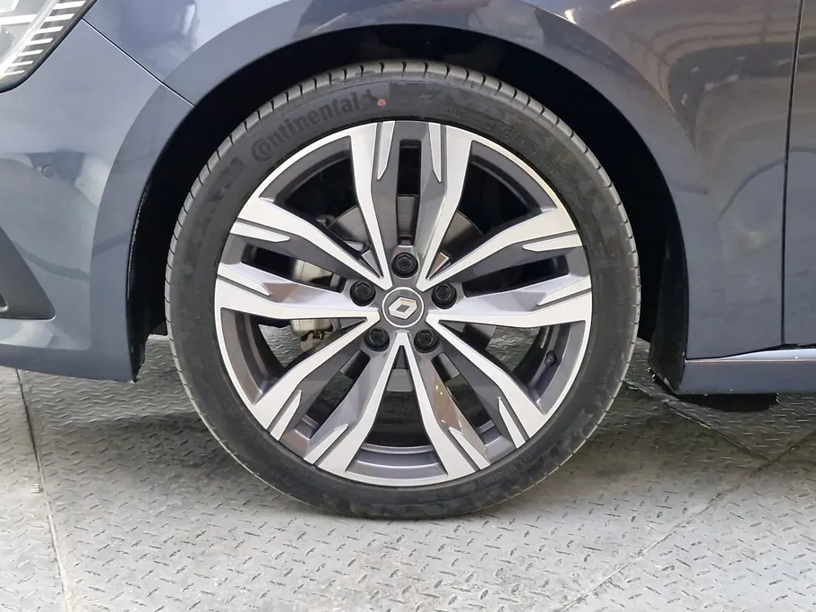 2023 Renault Megane LE 