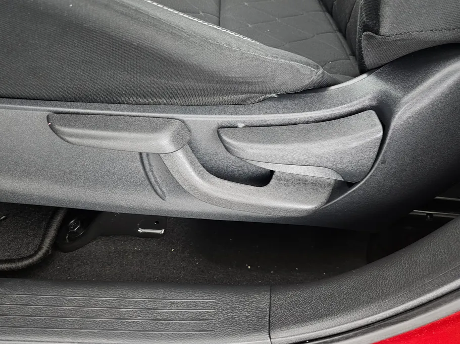 نيسان كيكس SV 2020 