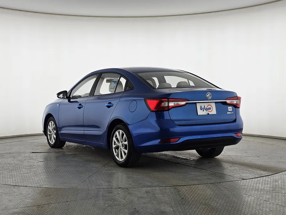 2021 MG 5 STD 