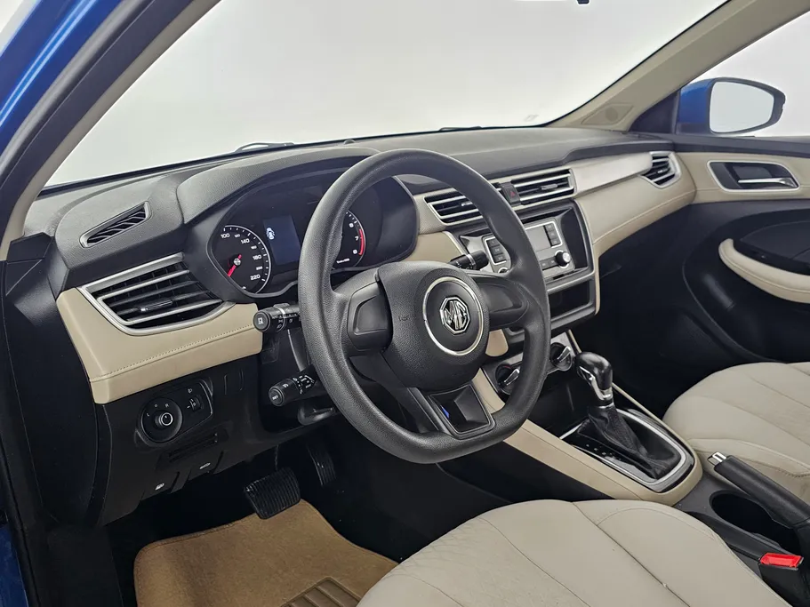 2021 MG 5 STD 